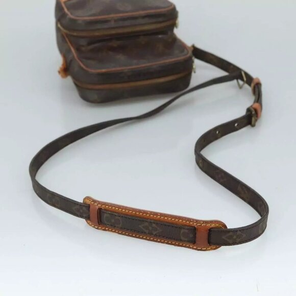 LOUIS VUITTON Monogram Amazon Shoulder Bag - Picture 7 of 16